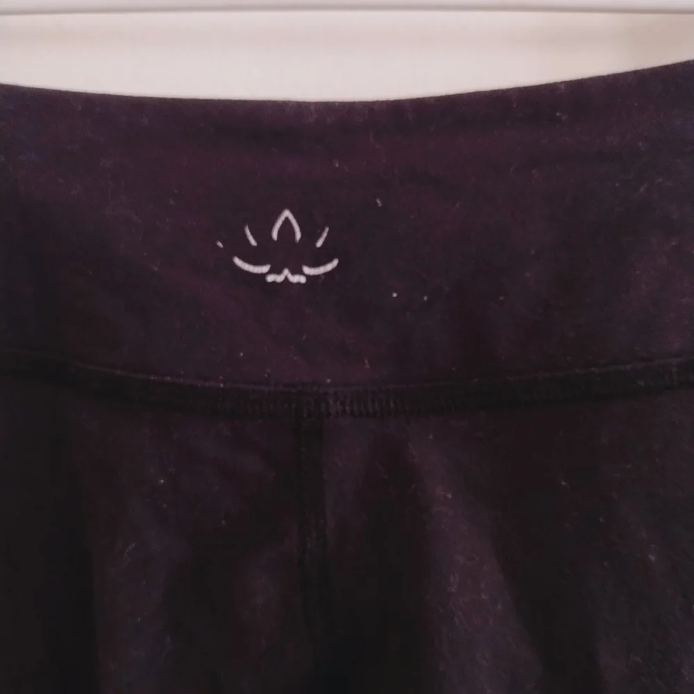 RARE Beyond Yoga x Equinox Black Strappy Ankle Leggings